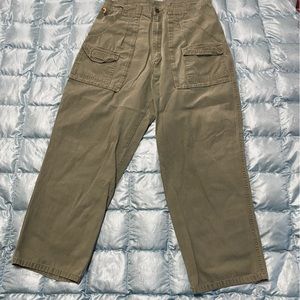 EUC Men’s vintage Rugged Wrangler Pants. See pics for measurements
